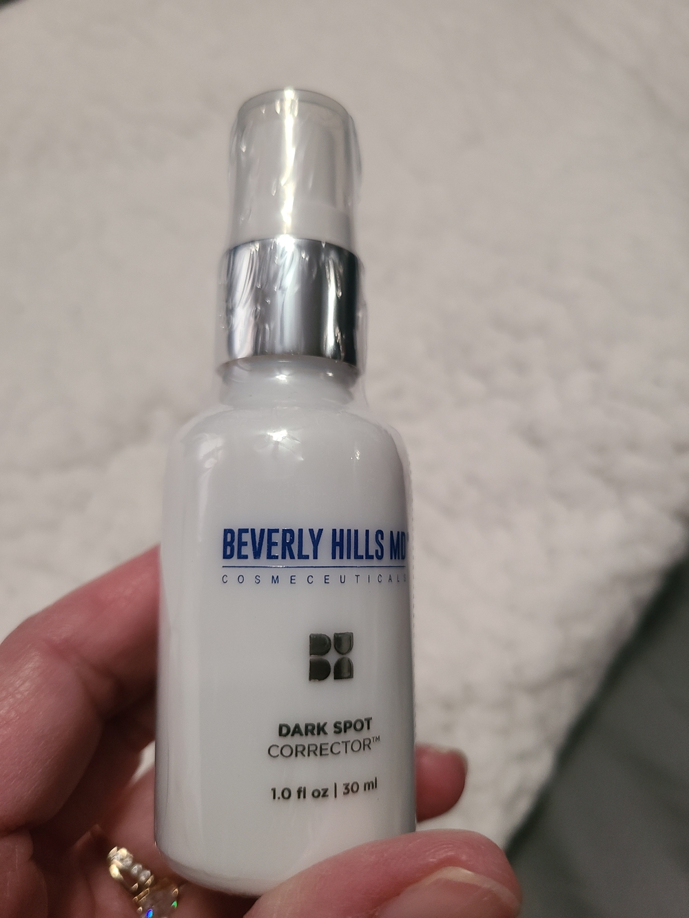 Beverly Hills MD Dark Spot Corrector - White